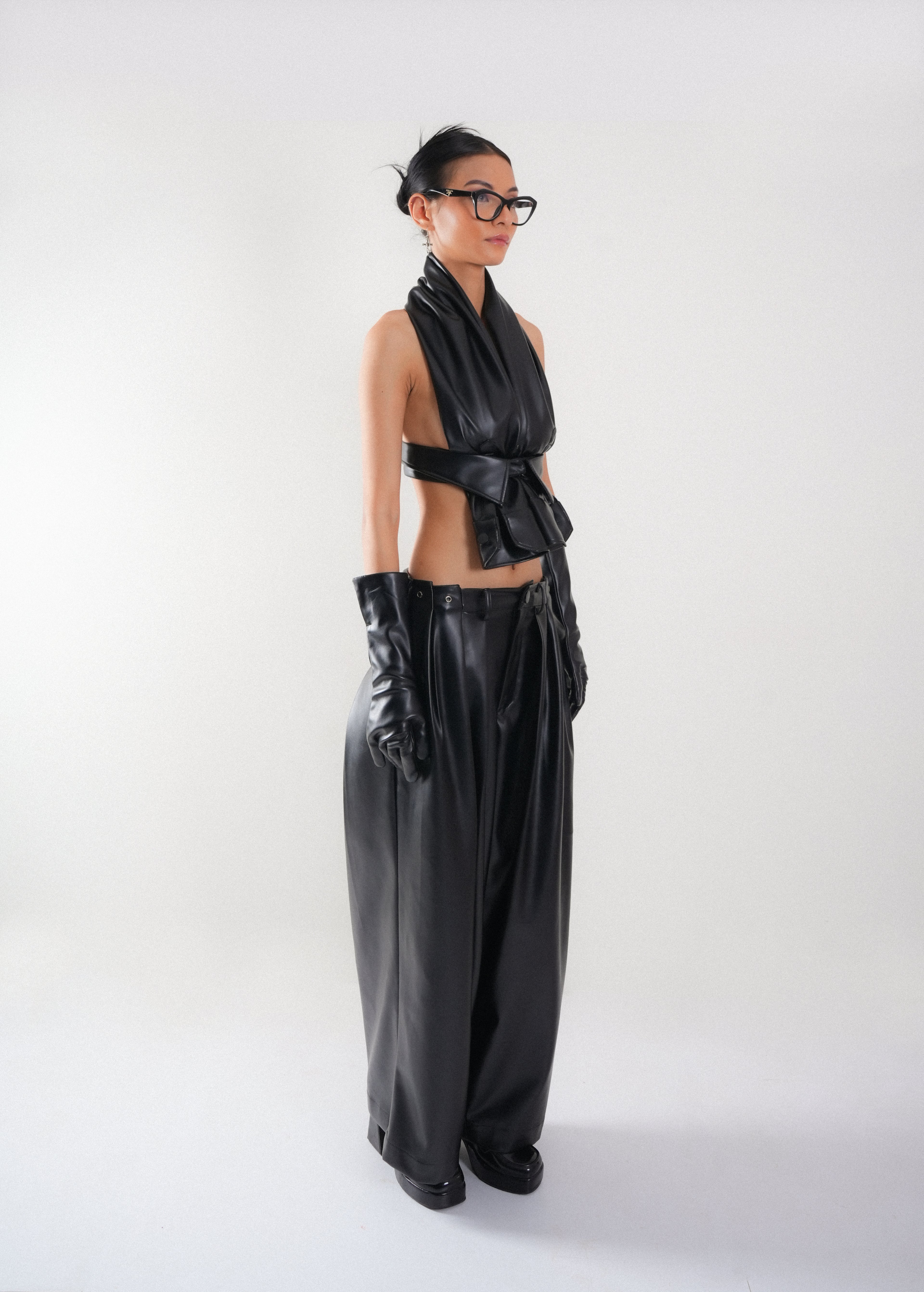 Glitch Leather gloves